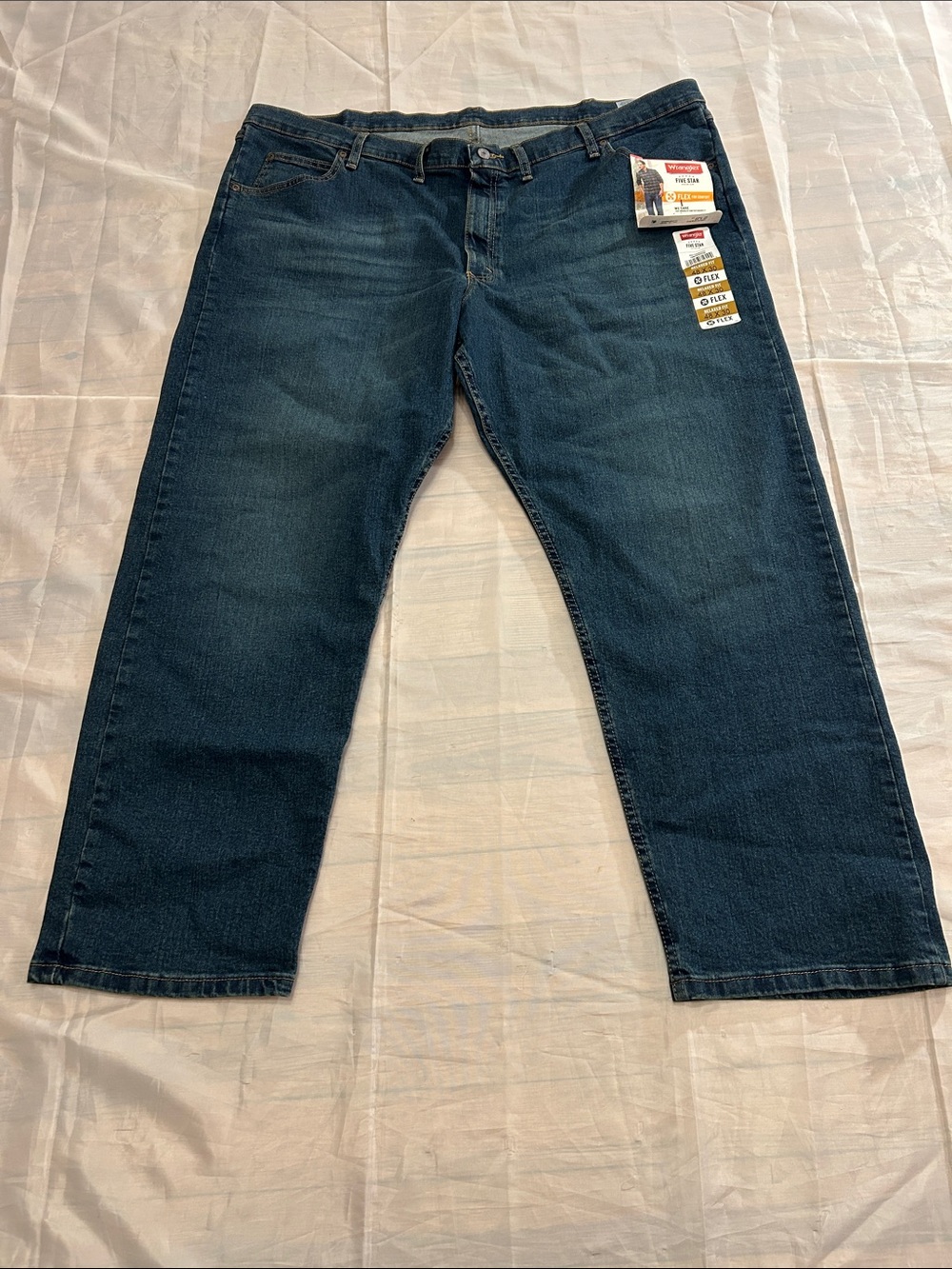 Wrangler Relaxed Fit Jeans in Dark Blue Denim